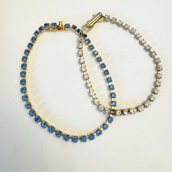 Vintage Blue Monet Signed & Unbranded Clear Tennis Bracelet Gold Tone Set - Picture 3 of 15